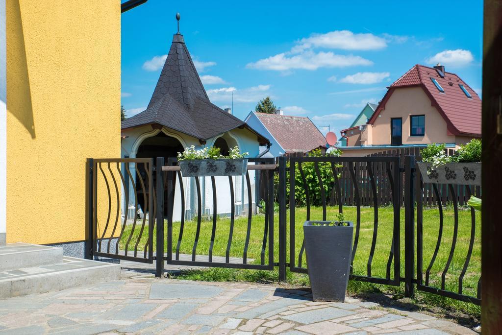 Penzion Slunce Česká Lípa Buitenkant foto